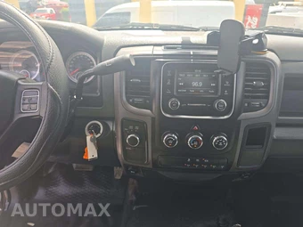 2016 Ram 5500 Cab Chassis Tradesman Regular Cab DRW – miniatura 10