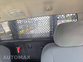 2016 Ram 5500 Cab Chassis Tradesman Regular Cab DRW – miniatura 13