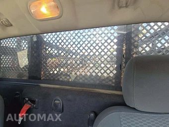 2016 Ram 5500 Cab Chassis Tradesman Regular Cab DRW – miniatura 13