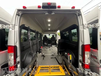 2016 Ram ProMaster 2500 Window Van High Roof 159.0" WB - miniatura 19