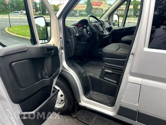 2016 Ram ProMaster 2500 Window Van High Roof 159.0" WB - miniatura 41