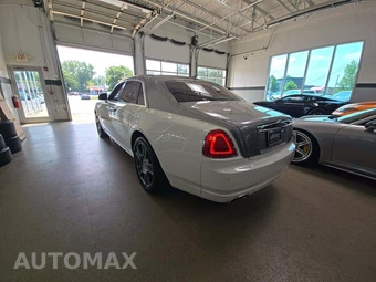 2016 Rolls-Royce Ghost – miniatura 2
