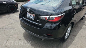 2016 Scion iA – miniatura 28