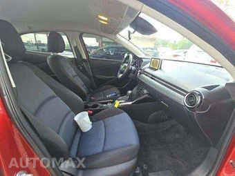 2016 Scion iA – miniatura 18
