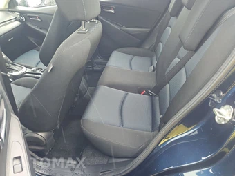 2016 Scion iA – miniatura 13