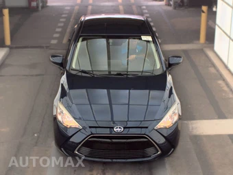 2016 Scion iA – miniatura 2