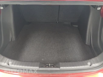 2016 Scion iA – miniatura 16