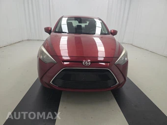 2016 Scion iA – miniatura 2