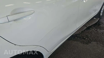 2016 Scion iA - miniatura 27