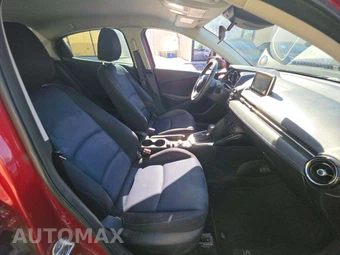 2016 Scion iA – miniatura 15