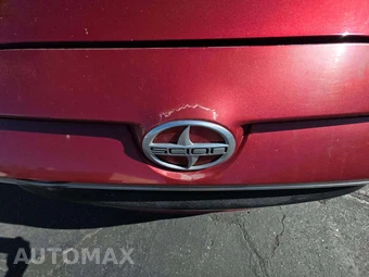2016 Scion iA – miniatura 19