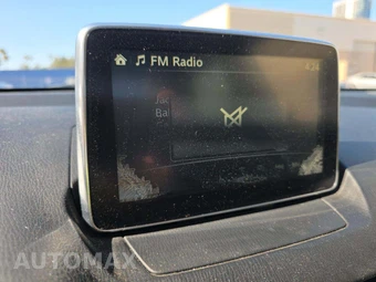 2016 Scion iA – miniatura 30