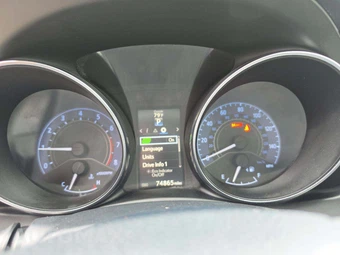 2016 Scion iM – miniatura 6
