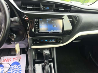 2016 Scion iM – miniatura 7