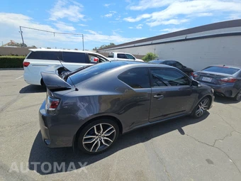 2016 Scion tC – miniatura 4
