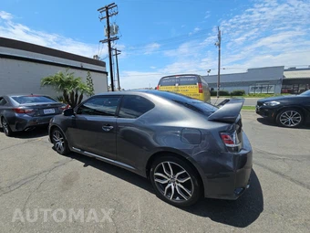 2016 Scion tC – miniatura 6