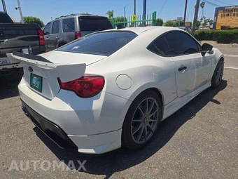 2016 Subaru BRZ Limited - miniatura 3