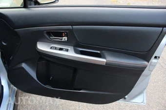 2016 Subaru Crosstrek 2.0i Limited - miniatura 30