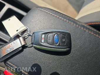 2016 Subaru Crosstrek Hybrid - miniatura 8