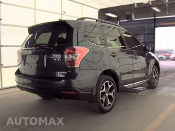 2016 Subaru Forester 2.0XT Touring – miniatura 4