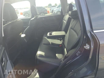2016 Subaru Forester 2.0XT Touring – miniatura 13