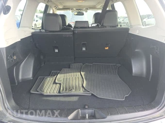 2016 Subaru Forester 2.0XT Touring – miniatura 16