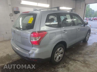 2016 Subaru Forester 2.5i – miniatura 3