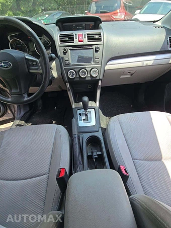 2016 Subaru Forester 2.5i – miniatura 10