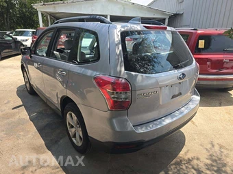 2016 Subaru Forester 2.5i – miniatura 2