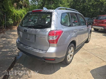 2016 Subaru Forester 2.5i – miniatura 3