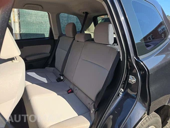 2016 Subaru Forester 2.5i - miniatura 13