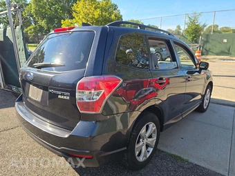 2016 Subaru Forester 2.5i - miniatura 3