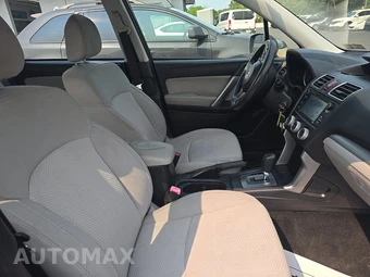 2016 Subaru Forester 2.5i – miniatura 8