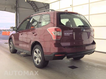 2016 Subaru Forester 2.5i – miniatura 6