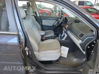2016 Subaru Forester 2.5i Limited – miniatura 8