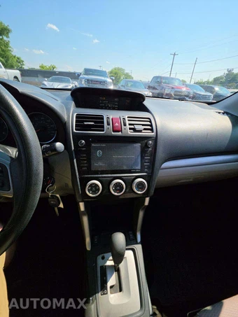 2016 Subaru Forester 2.5i Premium – miniatura 10