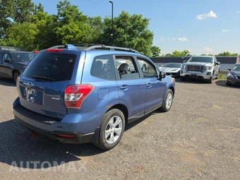 2016 Subaru Forester 2.5i Premium – miniatura 3
