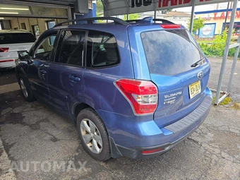 2016 Subaru Forester 2.5i Premium – miniatura 2