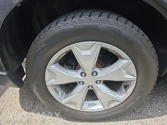 2016 Subaru Forester 2.5i Premium – miniatura 10