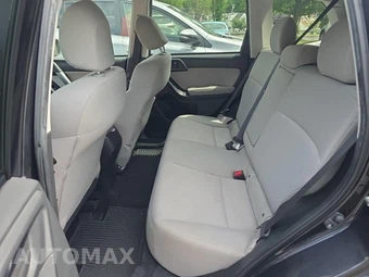 2016 Subaru Forester 2.5i Premium – miniatura 16