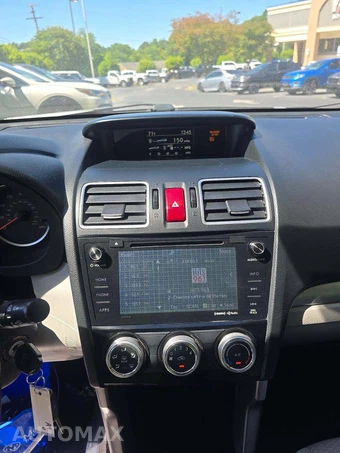 2016 Subaru Forester 2.5i Premium – miniatura 10