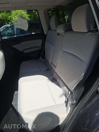 2016 Subaru Forester 2.5i Premium – miniatura 13