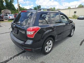 2016 Subaru Forester 2.5i Premium – miniatura 3