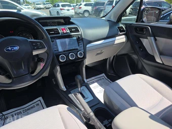 2016 Subaru Forester 2.5i Premium - miniatura 10
