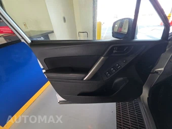 2016 Subaru Forester 2.5i Premium – miniatura 9