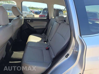 2016 Subaru Forester 2.5i Touring – miniatura 13