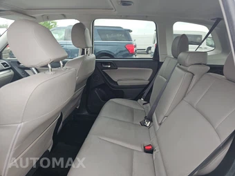 2016 Subaru Forester 2.5i Touring – miniatura 13