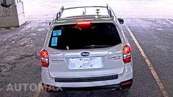 2016 Subaru Forester 2.5i Touring – miniatura 5