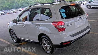 2016 Subaru Forester 2.5i Touring – miniatura 6