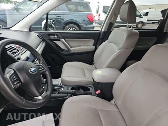 2016 Subaru Forester 2.5i Touring – miniatura 7